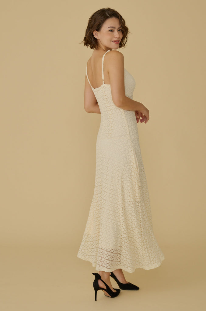 Special made floral elastic lace maxi dress in beige