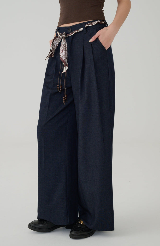 Enroute elastic waist pants in navy blue