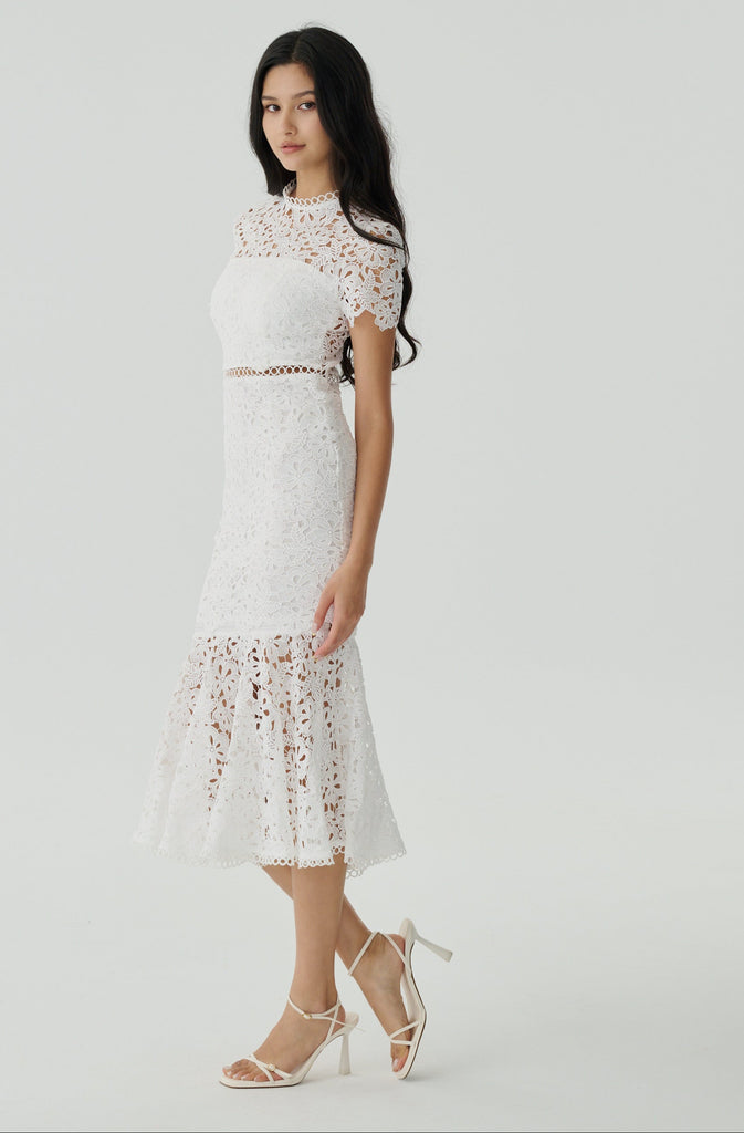 Dream land two ways lace dress in white