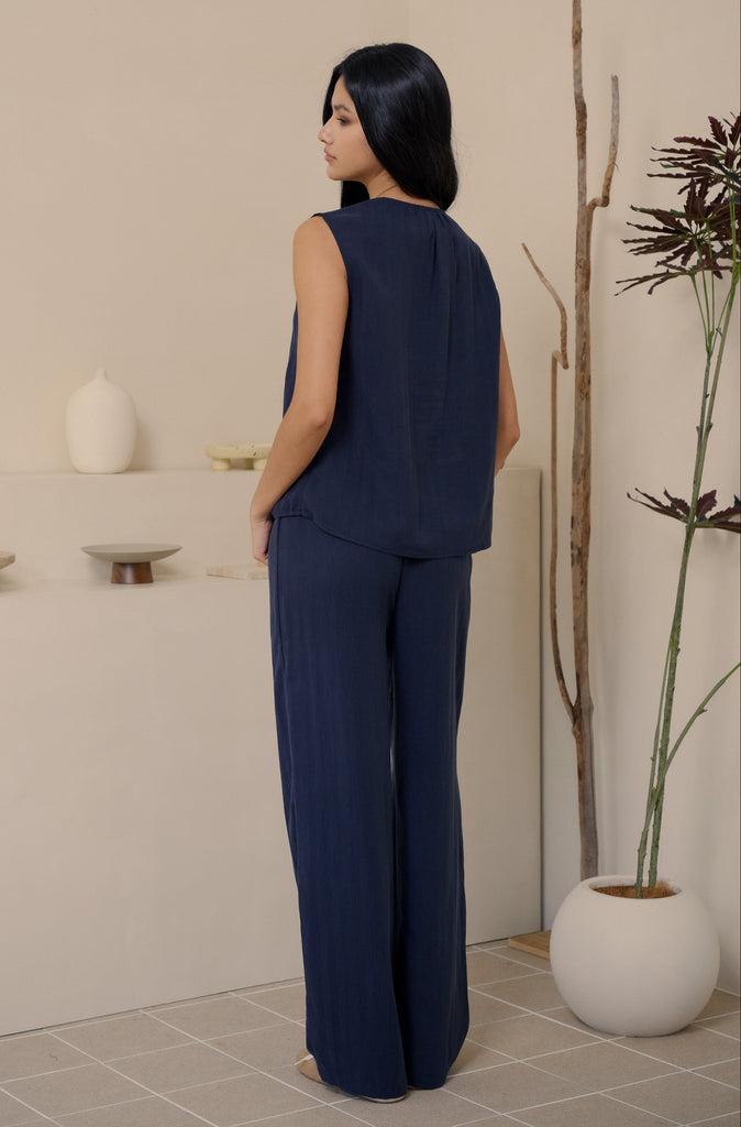 Confidence in you linen set in blue