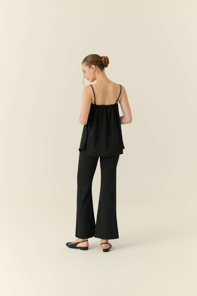 The parisian minimalist chiffon set