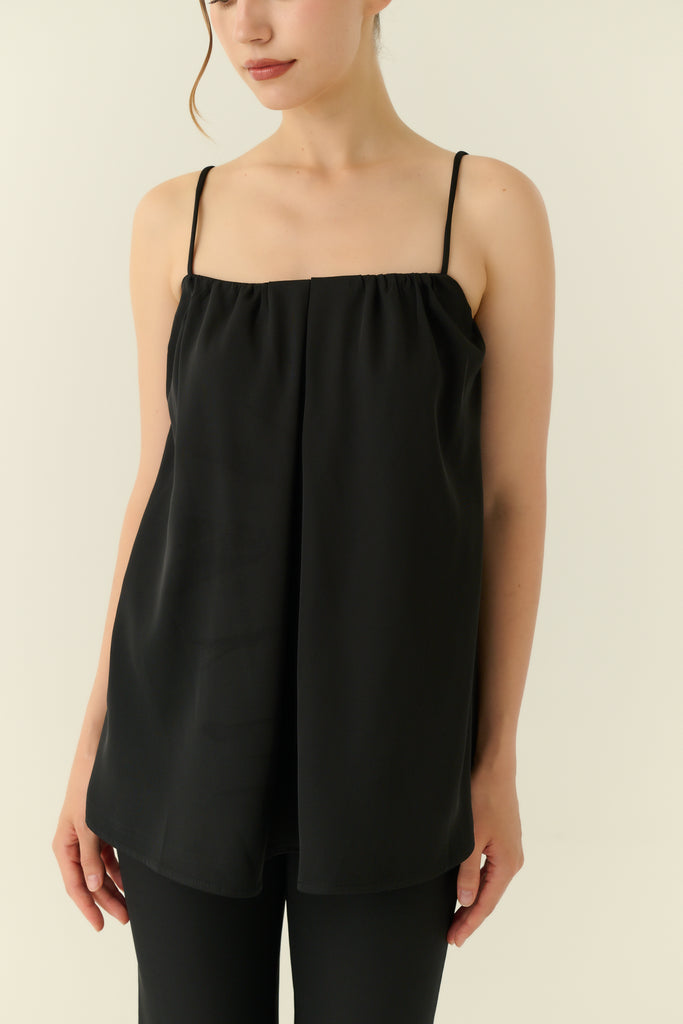 The parisian minimalist chiffon set