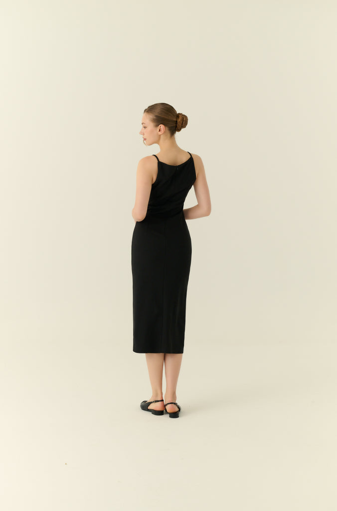 Café de minuit midi dress in black