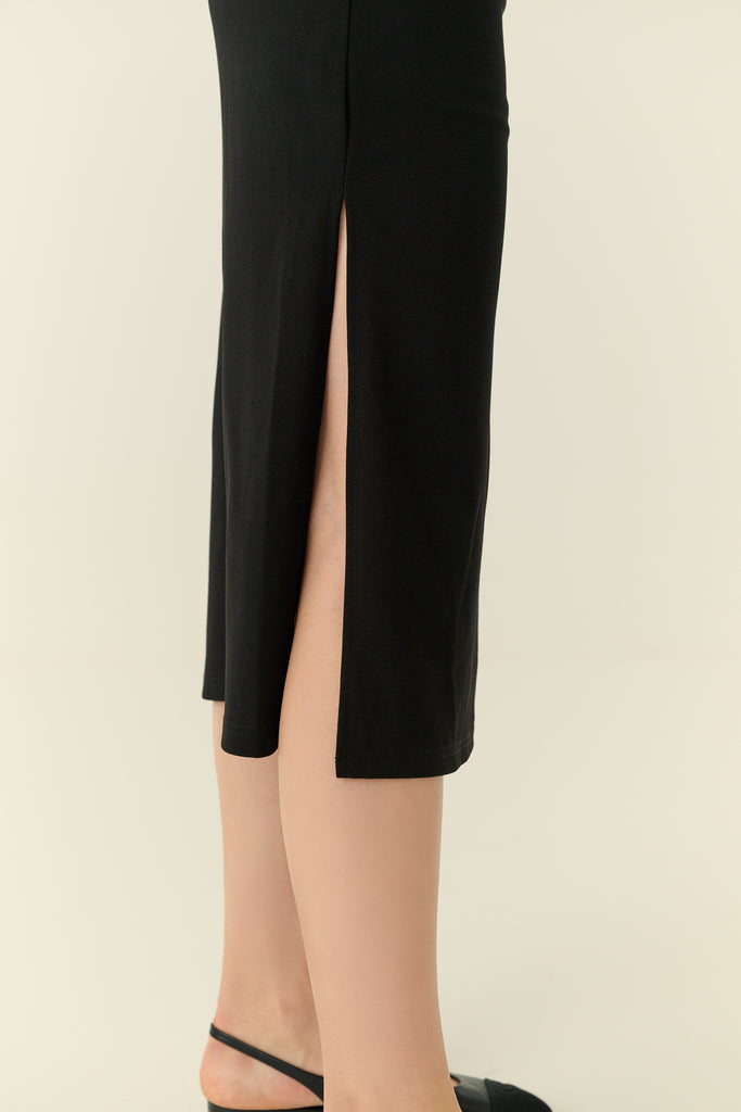 Café de minuit midi dress in black