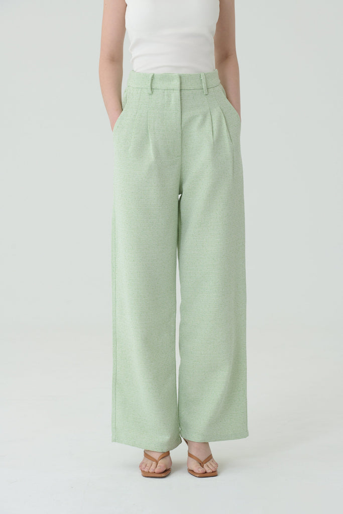 Mint cream clould pant in green
