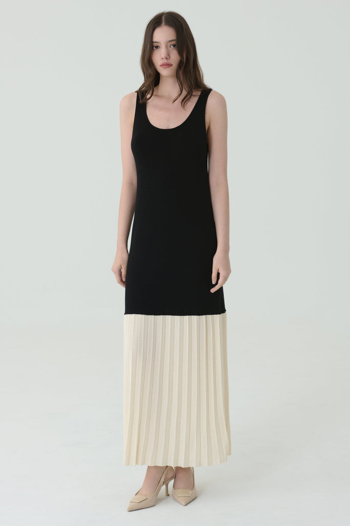 Stacey contrasting colors knit dress