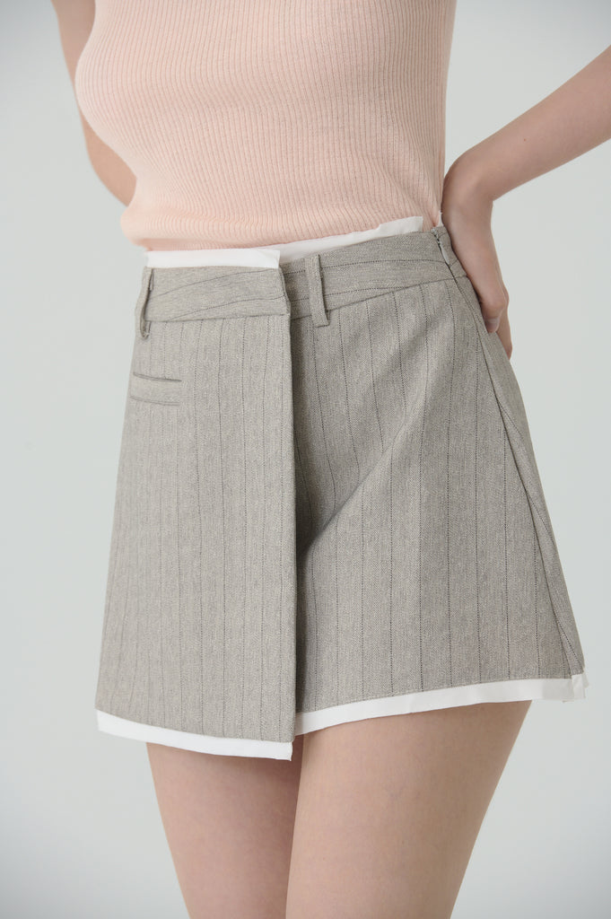 Effortless cut skirt in light grey
