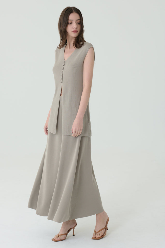 Minimal slit skirt grey