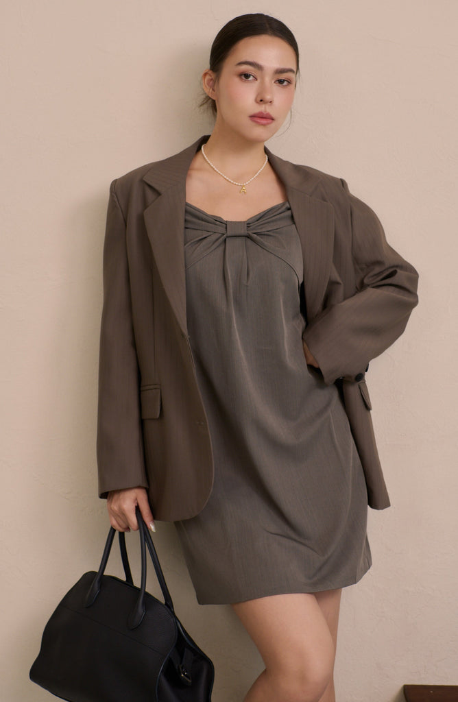 Take the lead stripe blazer in grey