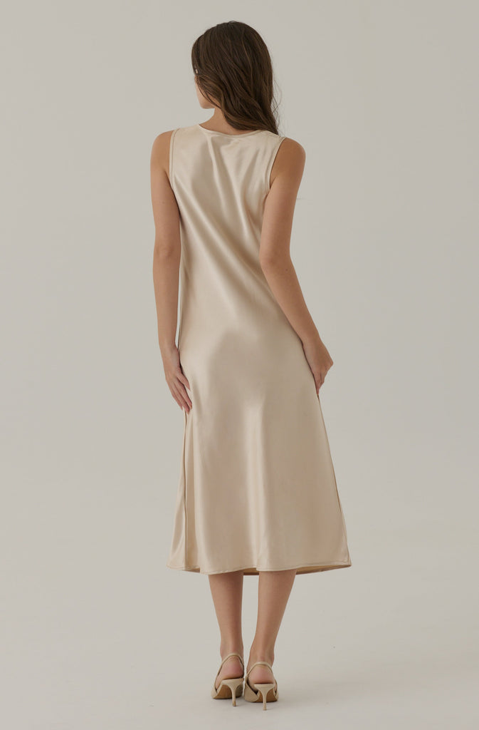 Litte luxury satin midi dress in champagne