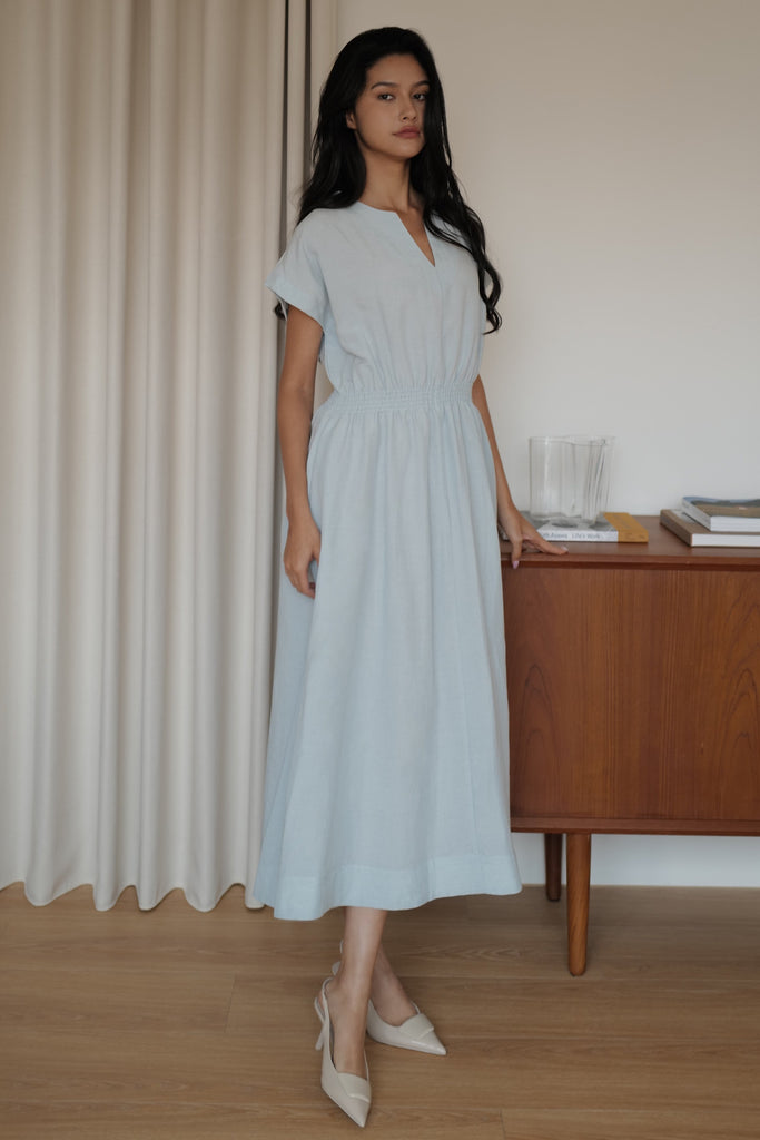 Camille elastic waist linen dress in sky blue (不追加)