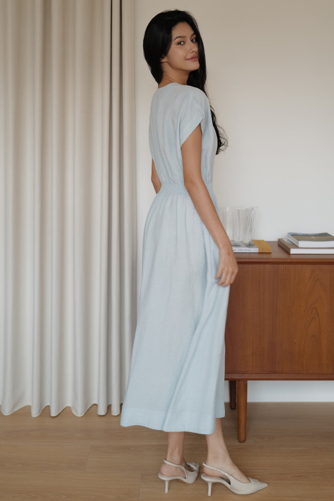Camille elastic waist linen dress in sky blue (不追加)