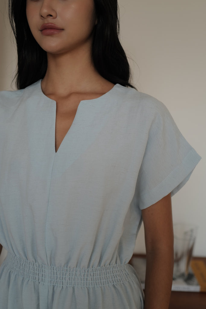 Camille elastic waist linen dress in sky blue (不追加)