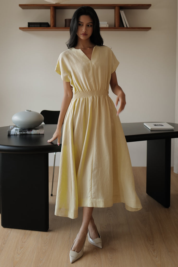Camille elastic waist linen dress in butter yellow (不追加)
