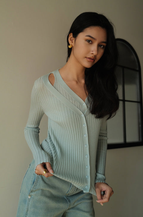 Chill nights knit top in sky blue